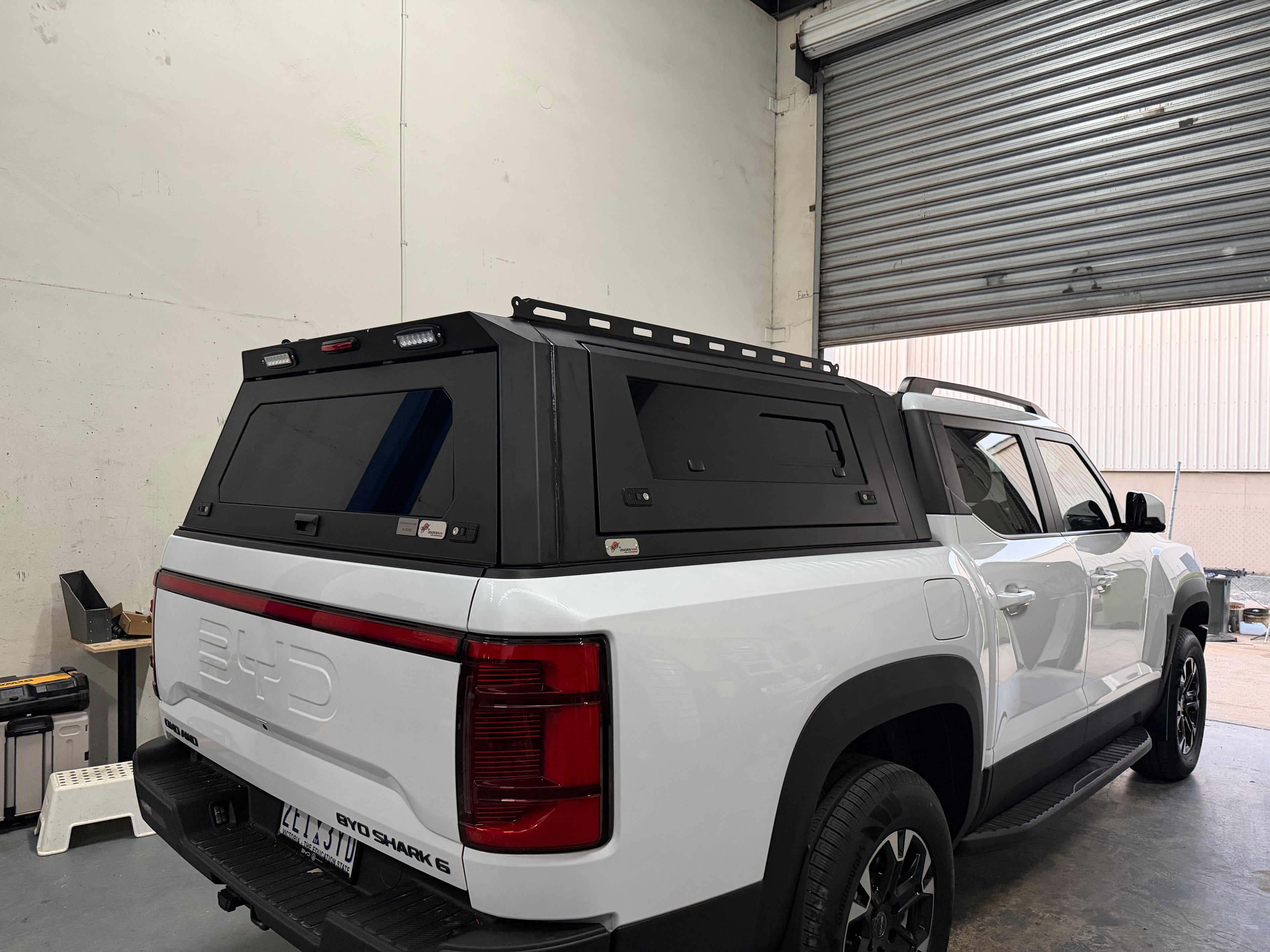 D1 Vision Aluminium Canopy
